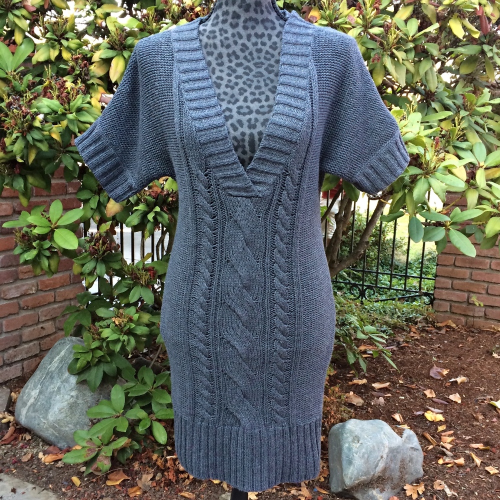 GAP Gray Cable Knit Sweater Dress - Size Medium - Picture 2 of 8